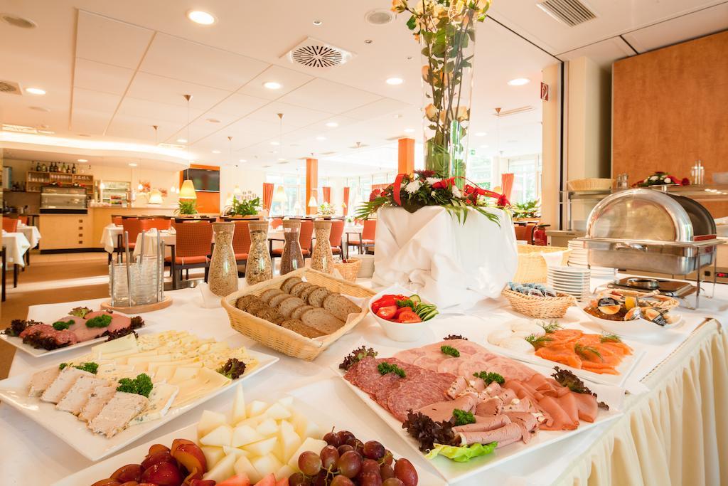 Gda Hotel Goettingen Екстер'єр фото